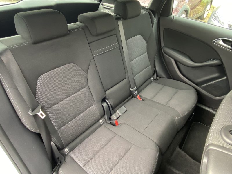 MERCEDES-BENZ CLASSE B 200CDI 136CV BUSINESS BVA