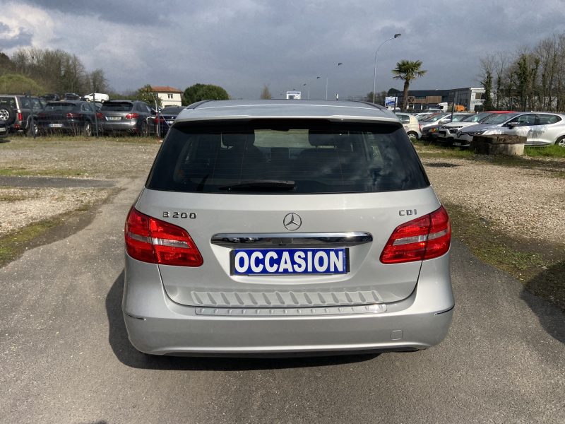 MERCEDES-BENZ CLASSE B 200CDI 136CV BUSINESS BVA