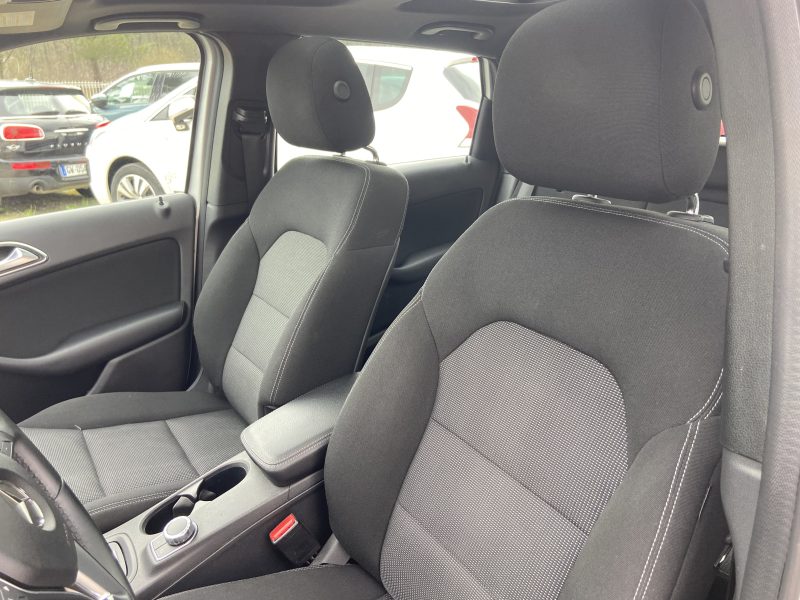 MERCEDES-BENZ CLASSE B 200CDI 136CV BUSINESS BVA