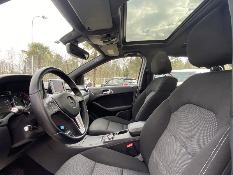 MERCEDES-BENZ CLASSE B 200CDI 136CV BUSINESS BVA