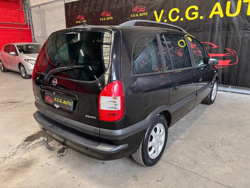 OPEL ZAFIRA  2.0 DTI 100 Fashion 
