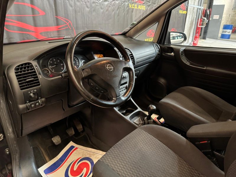 OPEL ZAFIRA  2.0 DTI 100 Fashion 