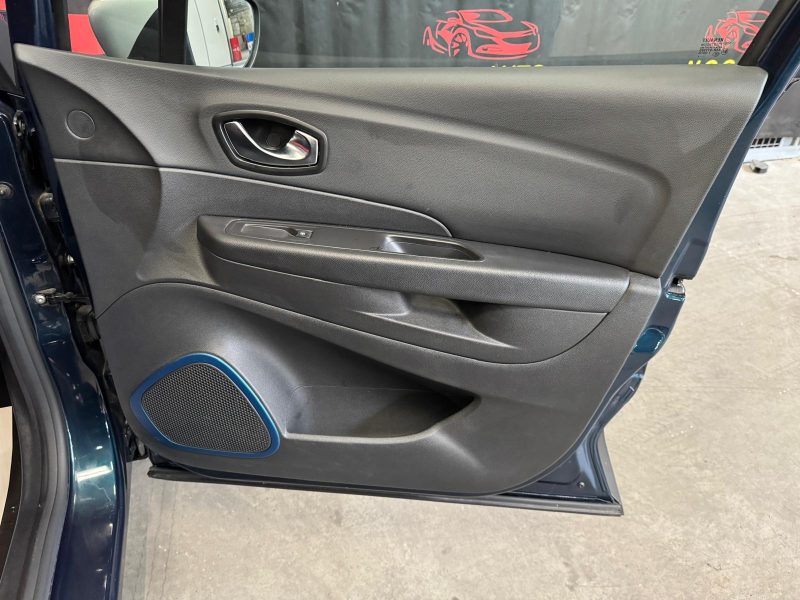 RENAULT CAPTUR 1.2 TCE 120 Intens 