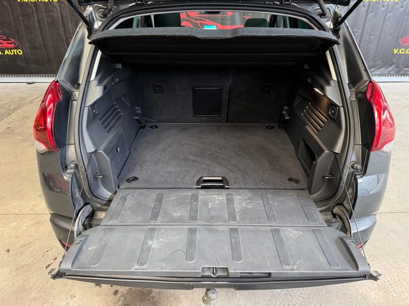 PEUGEOT 3008 1.2 PureTech 130 