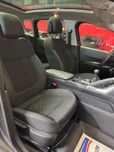 PEUGEOT 3008 1.2 PureTech 130 