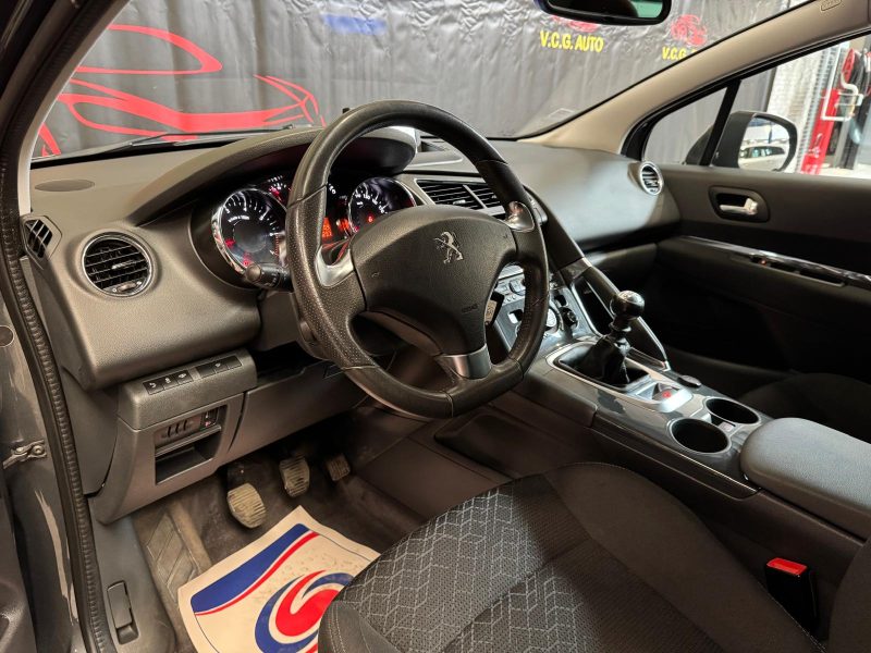 PEUGEOT 3008 1.2 PureTech 130 