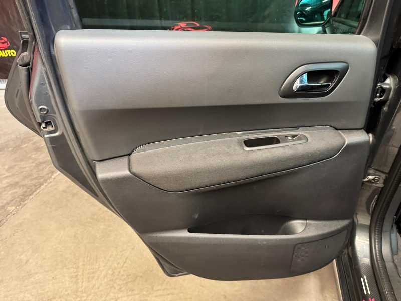 PEUGEOT 3008 1.2 PureTech 130 