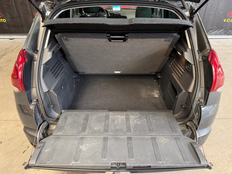 PEUGEOT 3008 1.2 PureTech 130 