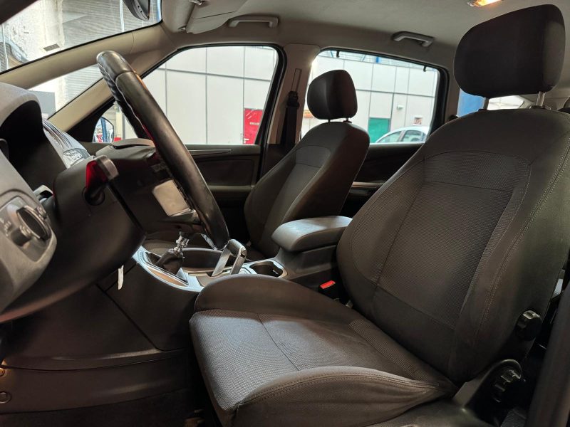 FORD S-MAX 2.0 TDCI 140 Titanium 