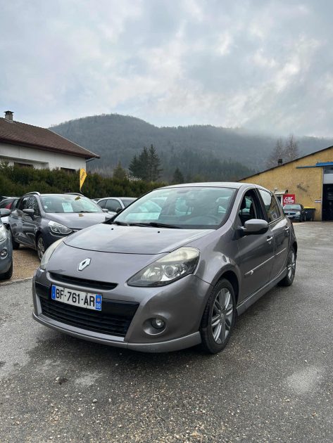 RENAULT CLIO 2010
