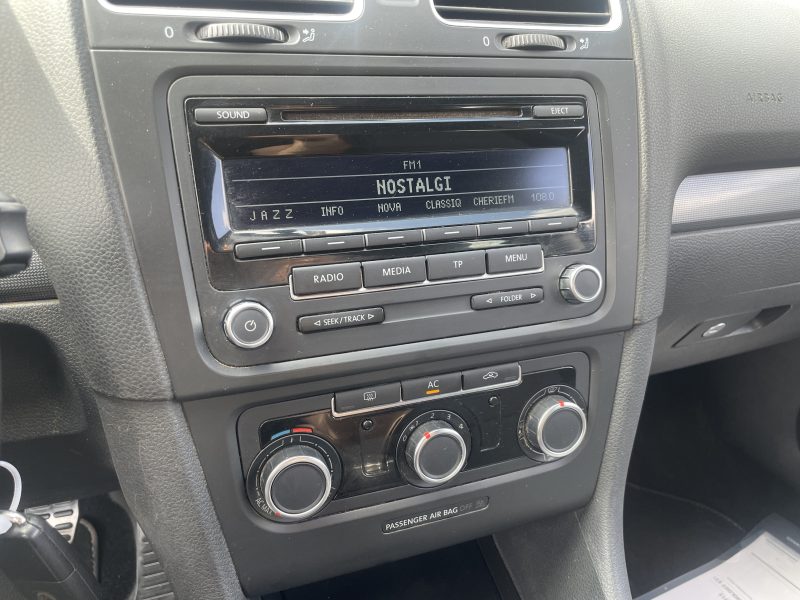 VOLKSWAGEN GOLF 2012 1.6 TDI 105 CV 