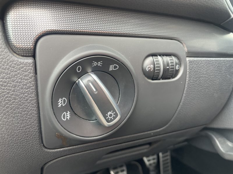 VOLKSWAGEN GOLF 2012 1.6 TDI 105 CV 