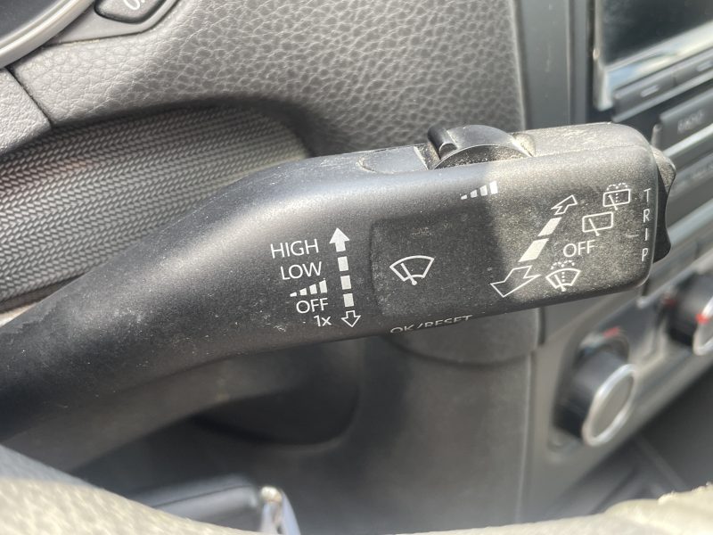 VOLKSWAGEN GOLF 2012 1.6 TDI 105 CV 