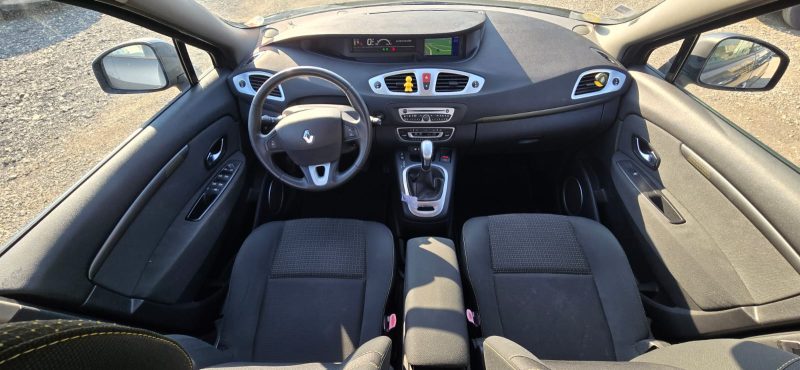 Renault Scénic 3 1.5 DCI 110 ch Dynamique - Boîte Automatique