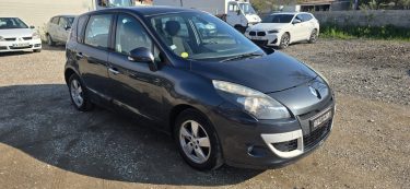 Renault Scénic 3 1.5 DCI 110 ch Dynamique - Boîte Automatique
