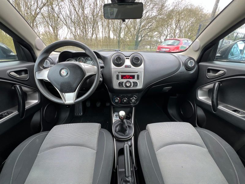 ALFA ROMEO MITO 2011