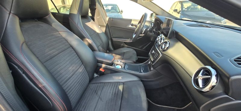 MERCEDES CLASSE GLA 2019