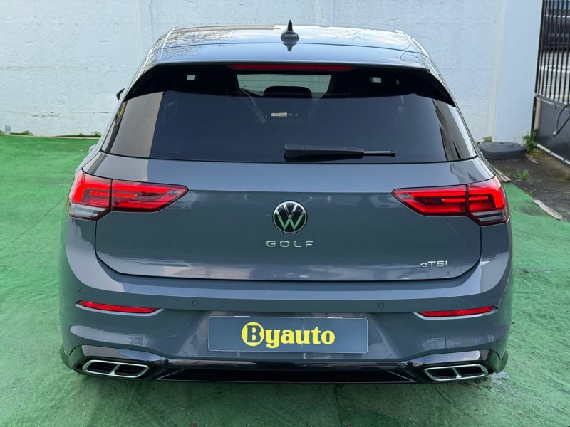 VOLKSWAGEN GOLF 2021