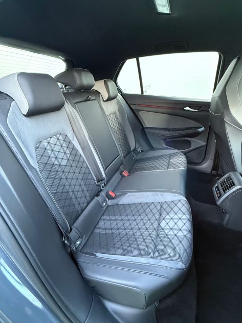 VOLKSWAGEN GOLF 2021