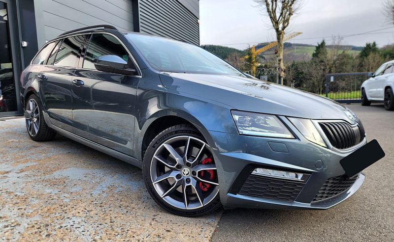 Skoda Octavia 2.0 TSI 230 RS Combi*GPS*LED*DSG*