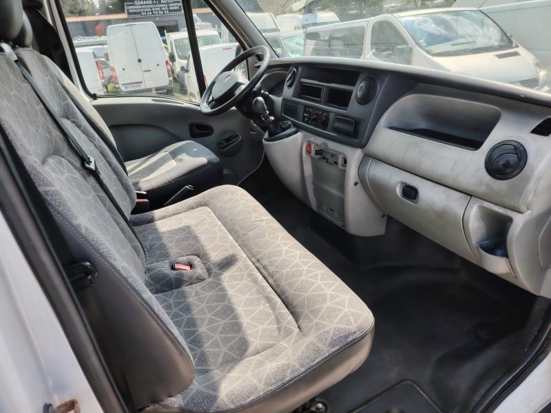 RENAULT MASTER L2H2  2.5 DCI 100CV CABINE APROFONDIE 7 PLACES FAIBLE KM 2008
