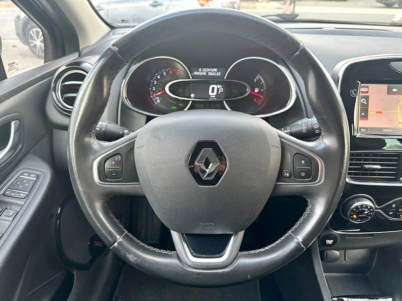RENAULT CLIO 2016