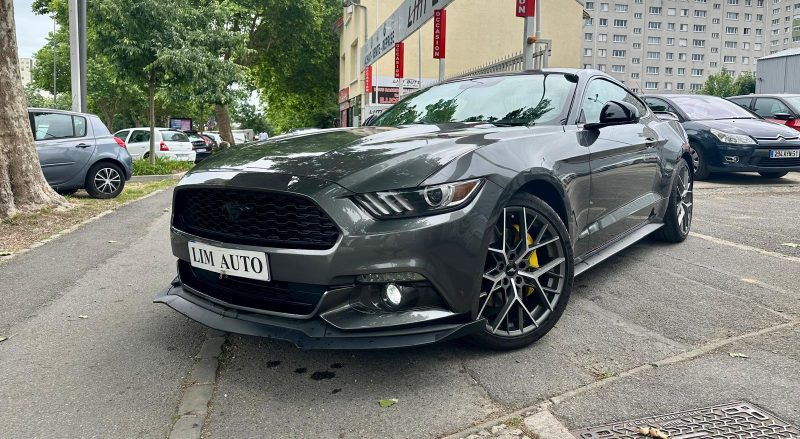 FORD MUSTANG 2015