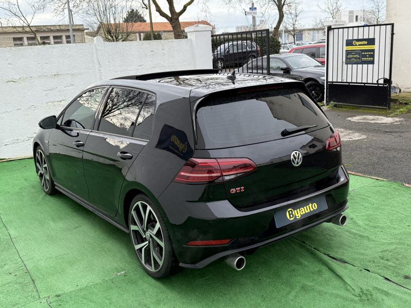 VOLKSWAGEN GOLF VII 2019