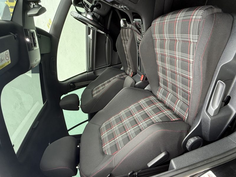 VOLKSWAGEN GOLF VII 2019