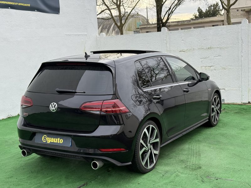VOLKSWAGEN GOLF VII 2019