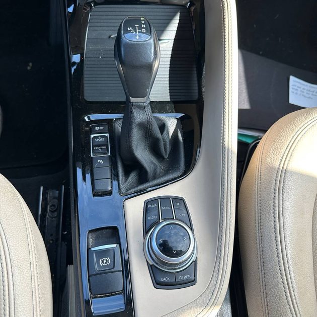 B.M.W. SERIE X1 18d 2.0 150 cv sDrive X LINE Garantie 12 mois