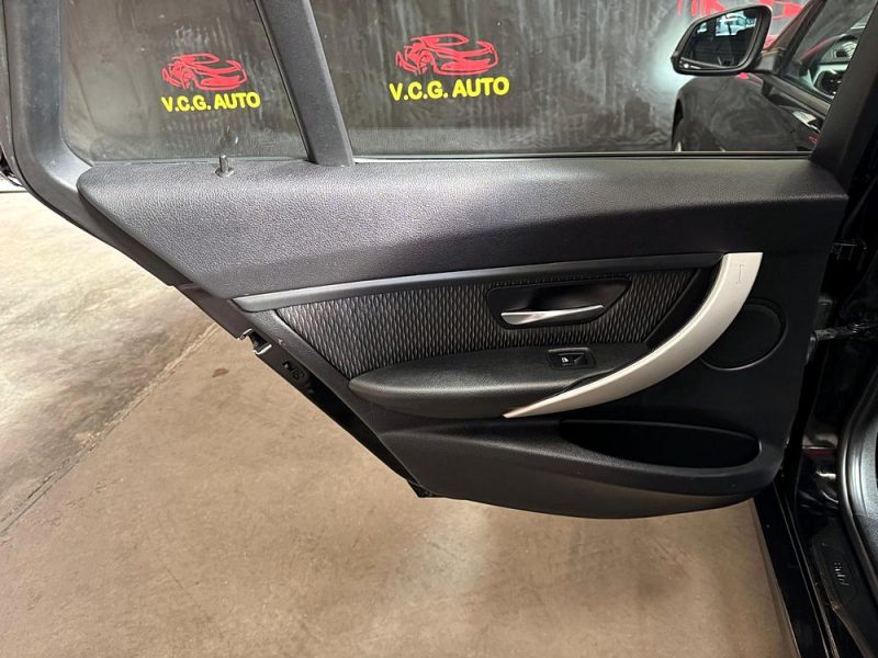 B.M.W. SERIE 3  320d 184 Touring Sport 