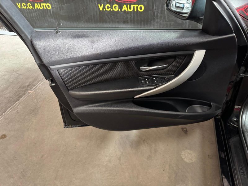 B.M.W. SERIE 3  320d 184 Touring Sport 