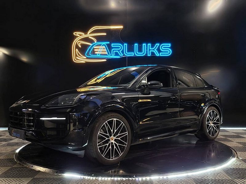 PORSCHE CAYENNE 3.0 V6 E-HYBRID COUPE PH2 / BOSE / TV ARRIERES / ROUE AR DIRECTRICE / ECRAN PASSAGER