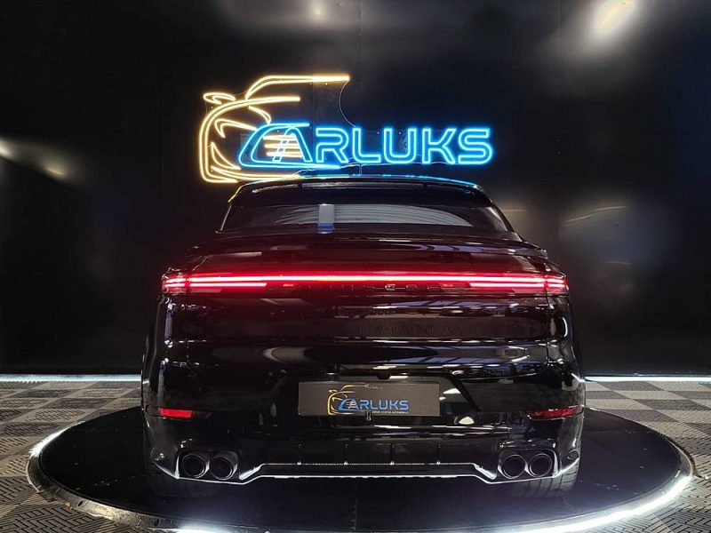 PORSCHE CAYENNE 3.0 V6 E-HYBRID COUPE PH2 / BOSE / TV ARRIERES / ROUE AR DIRECTRICE / ECRAN PASSAGER