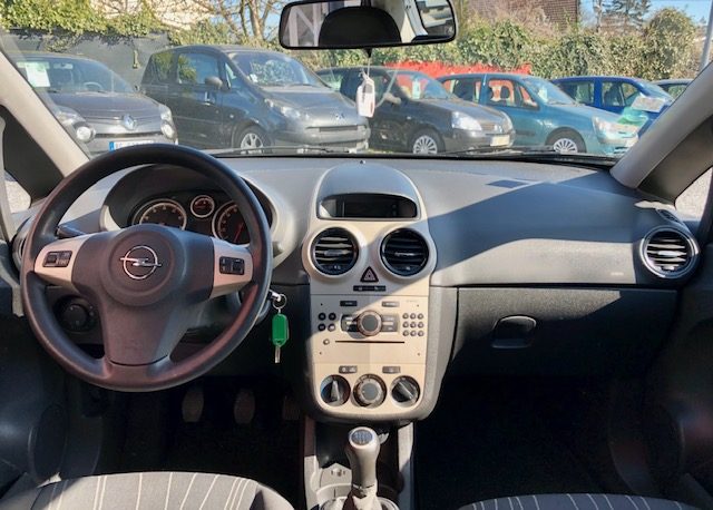 OPEL CORSA 1.2L i 80Cv *COSMO* / REVISEE&GARANTIE