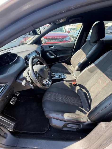 PEUGEOT 308 1.5 BLUEHDI 130Ch EAT8 Gt-line