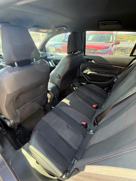 PEUGEOT 308 1.5 BLUEHDI 130Ch EAT8 Gt-line