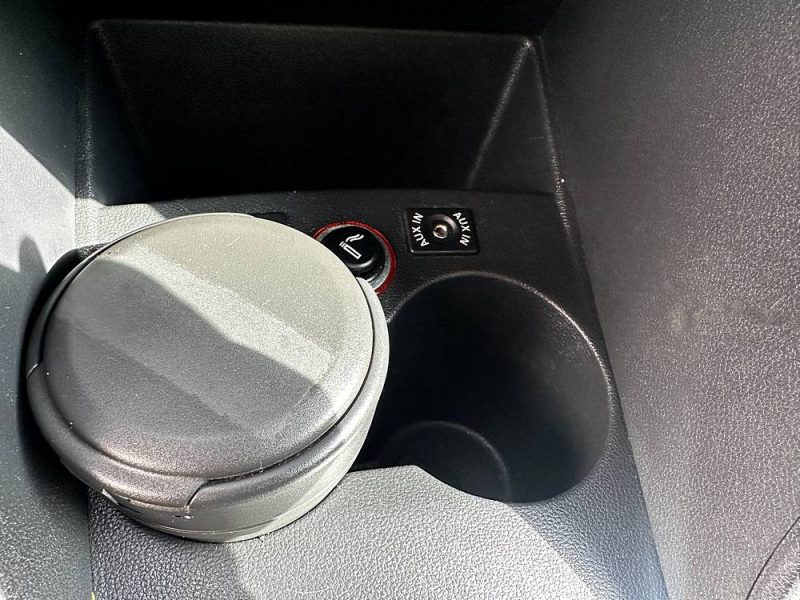 VOLKSWAGEN POLO 2011