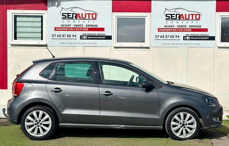 VOLKSWAGEN POLO 2011