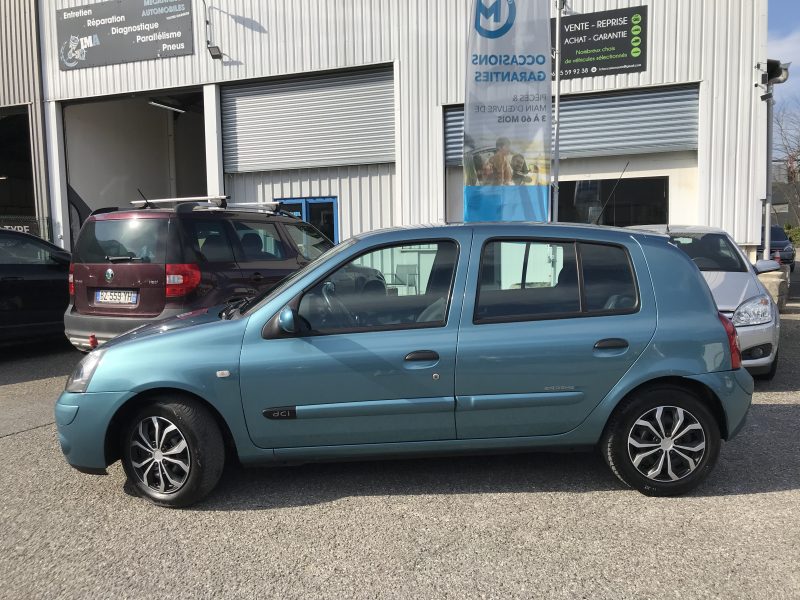  RENAULT CLIO II ph2 - 5 portes - 1.5 DCI 65cv EXTREME - CONTROLE TECHNIQUE = OK