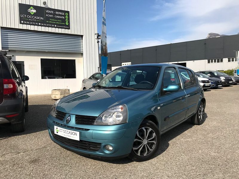  RENAULT CLIO II ph2 - 5 portes - 1.5 DCI 65cv EXTREME - CONTROLE TECHNIQUE = OK