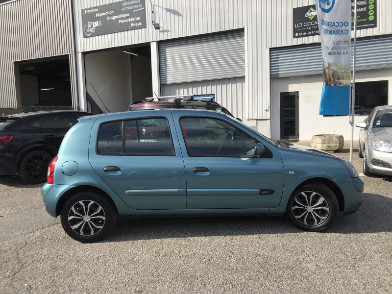  RENAULT CLIO II ph2 - 5 portes - 1.5 DCI 65cv EXTREME - CONTROLE TECHNIQUE = OK