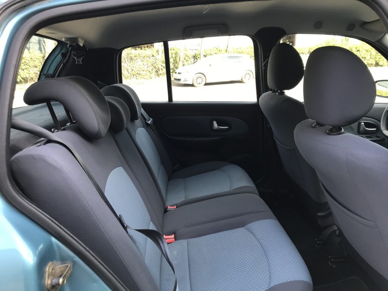  RENAULT CLIO II ph2 - 5 portes - 1.5 DCI 65cv EXTREME - CONTROLE TECHNIQUE = OK