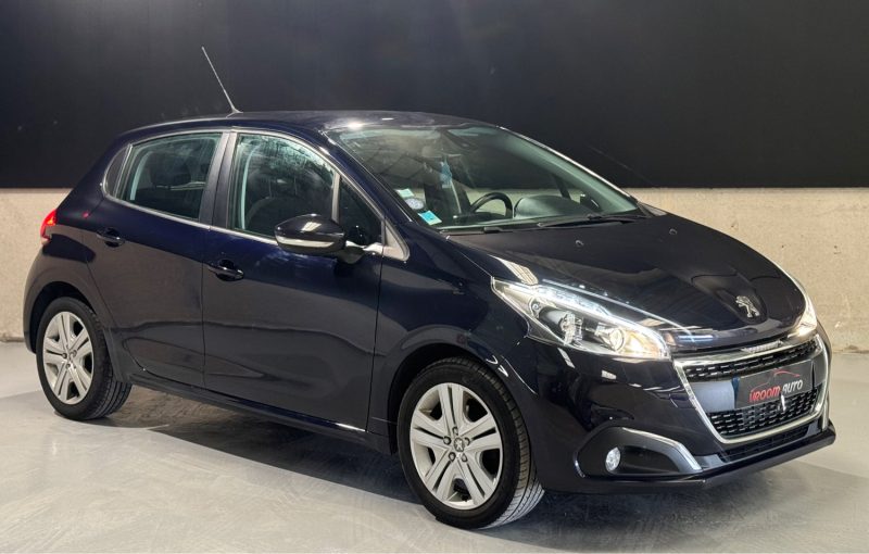 PEUGEOT 208 1.2 PURETECH 82CH STYLE  CARPLAY