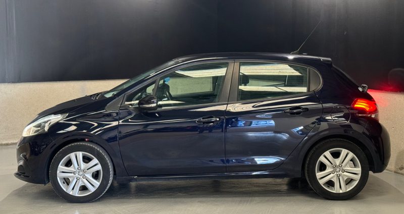 PEUGEOT 208 1.2 PURETECH 82CH STYLE  CARPLAY