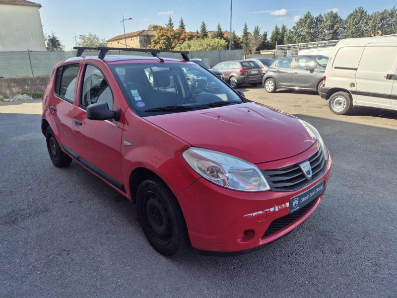 DACIA SANDERO 2009