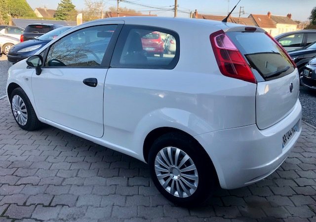 FIAT PUNTO 1.3L MJTD Multijet 75cv *EMOTION* / REVISEE&GARANTIE