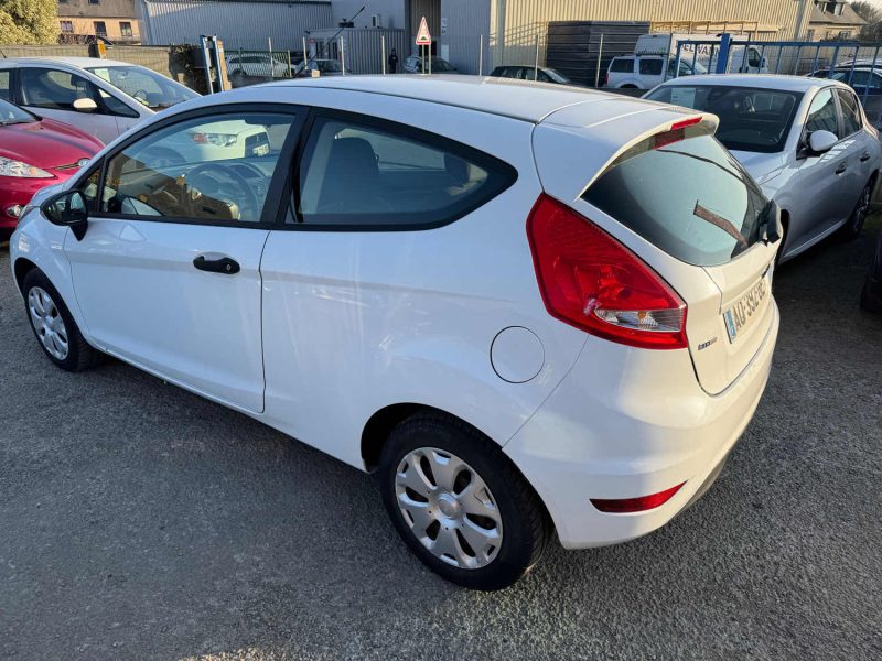 FORD FIESTA 1.4 TDCi 68ch Ambiente 3p