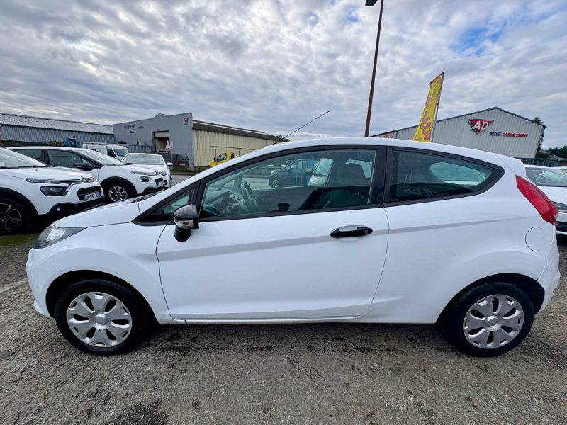 FORD FIESTA 1.4 TDCi 68ch Ambiente 3p